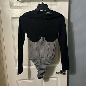 MANIERE DE VOIR GREY BLACK BODYSUIT